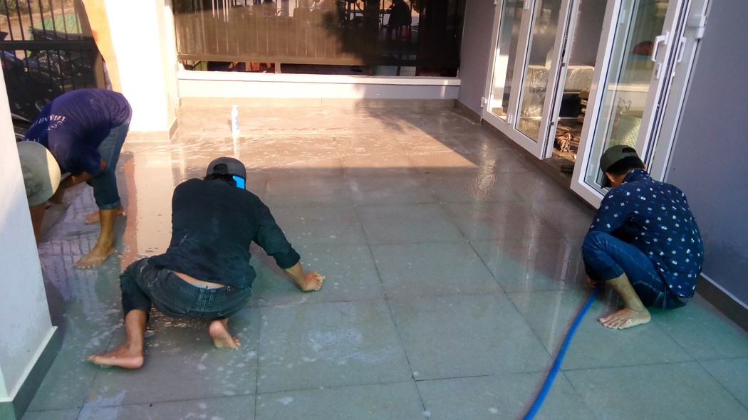 sửa chữa nhà thấm dột tại tphcm